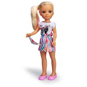 Nancy un Dia con Mascarilla de Arcoiris